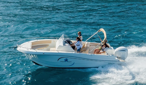 PACIFIC CRAFT 750 OPEN + YAMAHA F250NCB