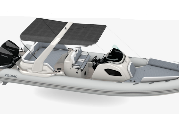 ZODIAC MEDLINE 9 + 2 YAMAHAS F200XCB